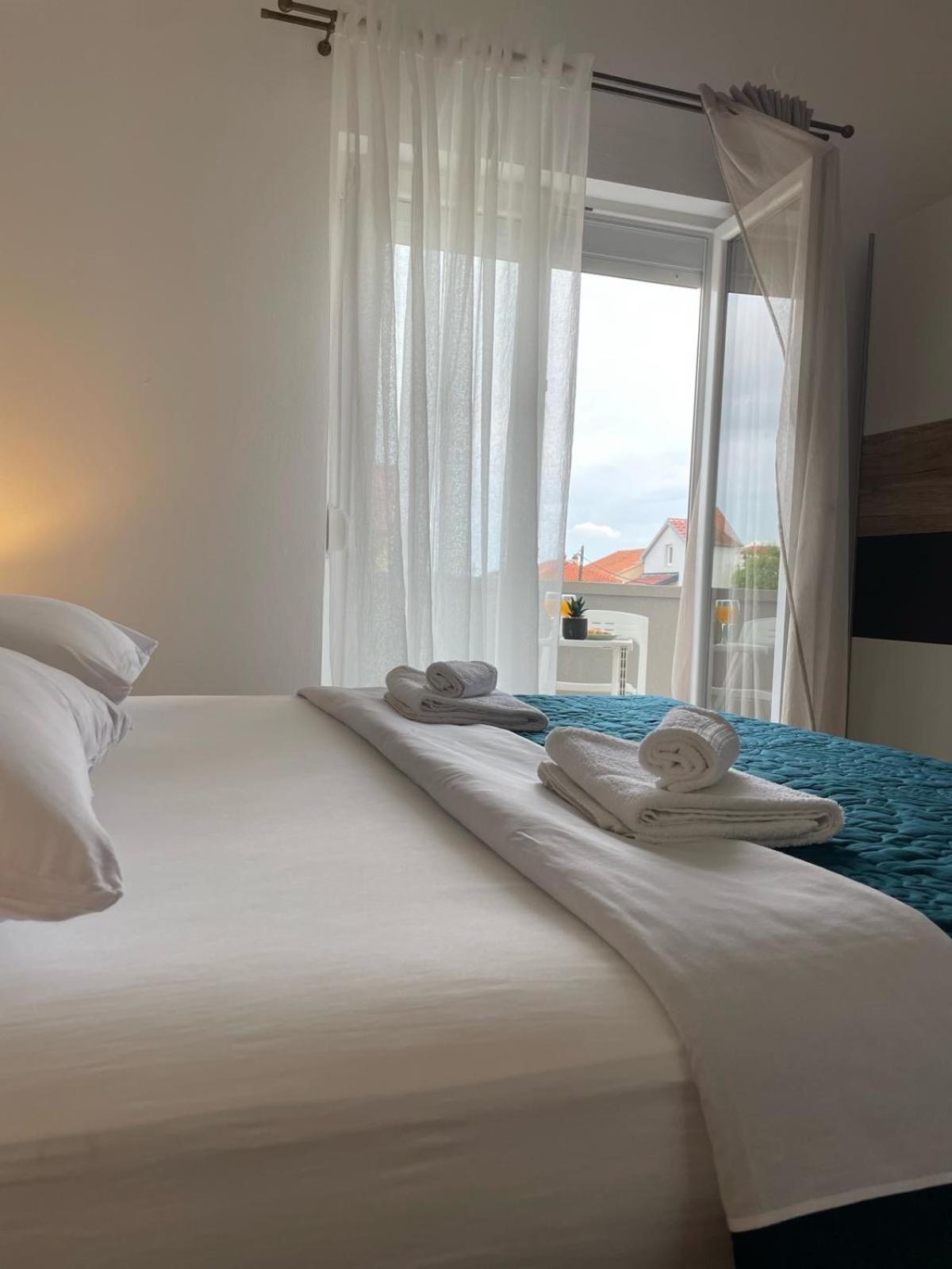 Apartments Mia Bibinje Ngoại thất bức ảnh