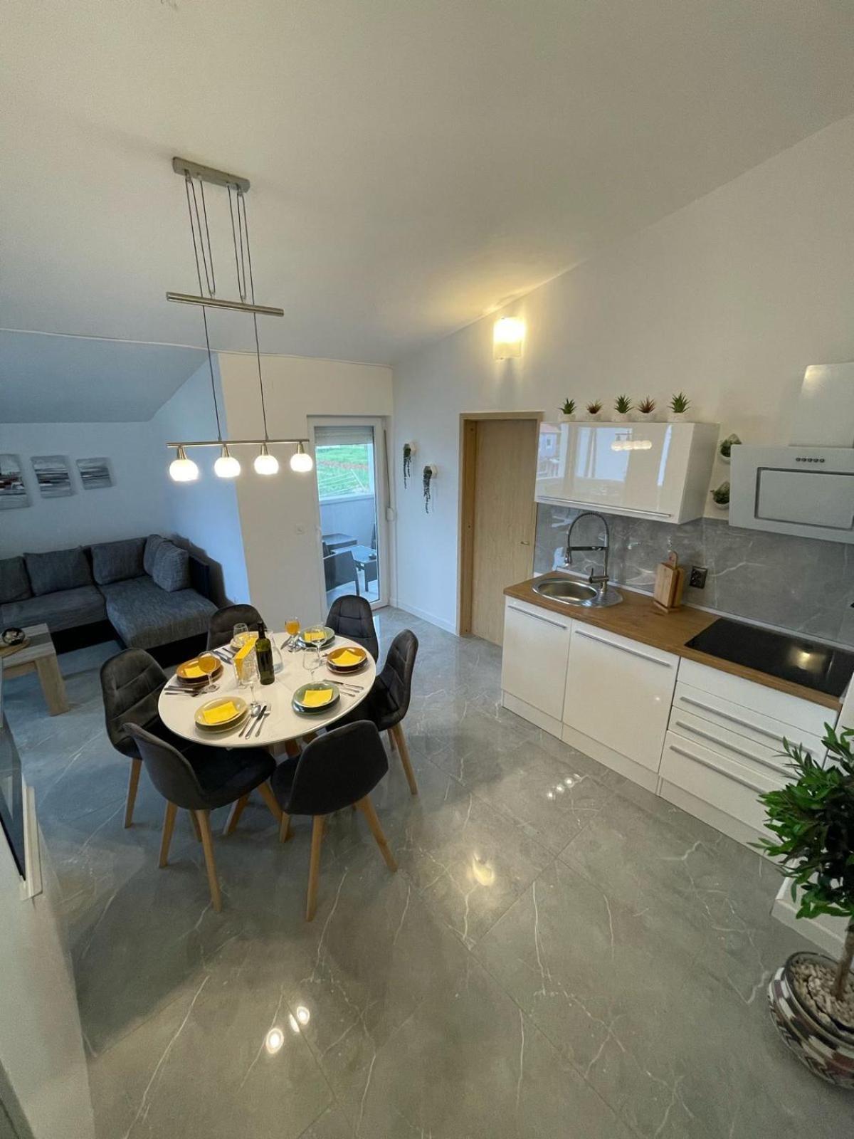 Apartments Mia Bibinje Ngoại thất bức ảnh