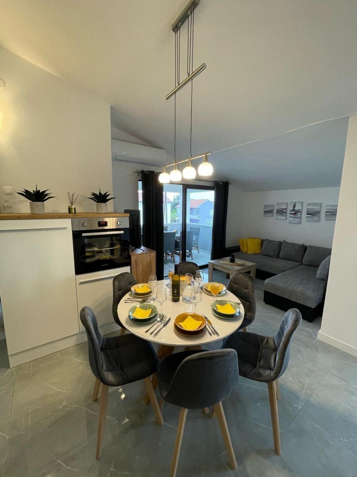 Apartments Mia Bibinje Ngoại thất bức ảnh